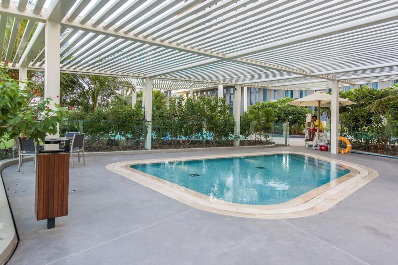 Luxe 3 Bedroom Oceanfront Apartment In The Heart Of Bluewaters Island Dubai Exterior photo